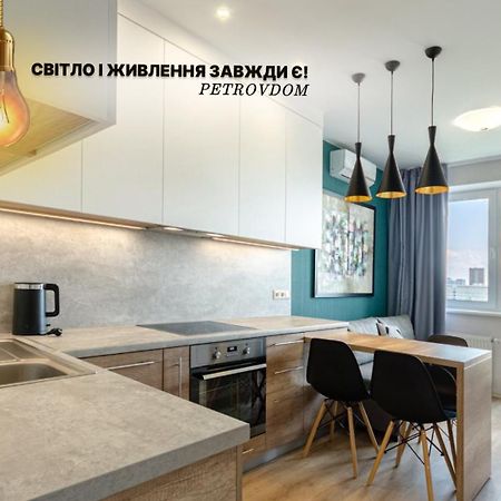 Petrovdom 5-25 In Cozy Apartment In Residential Complex "Beresteiskyi" Kiev Buitenkant foto