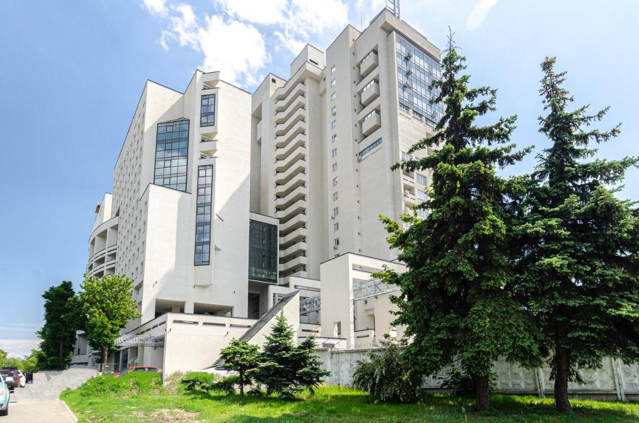 Petrovdom 5-25 In Cozy Apartment In Residential Complex "Beresteiskyi" Kiev Buitenkant foto
